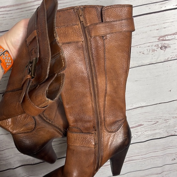 Arturo Chiang Bethina Tall Brown Heeled Boots Womens Sz 8.5! - Picture 6 of 10